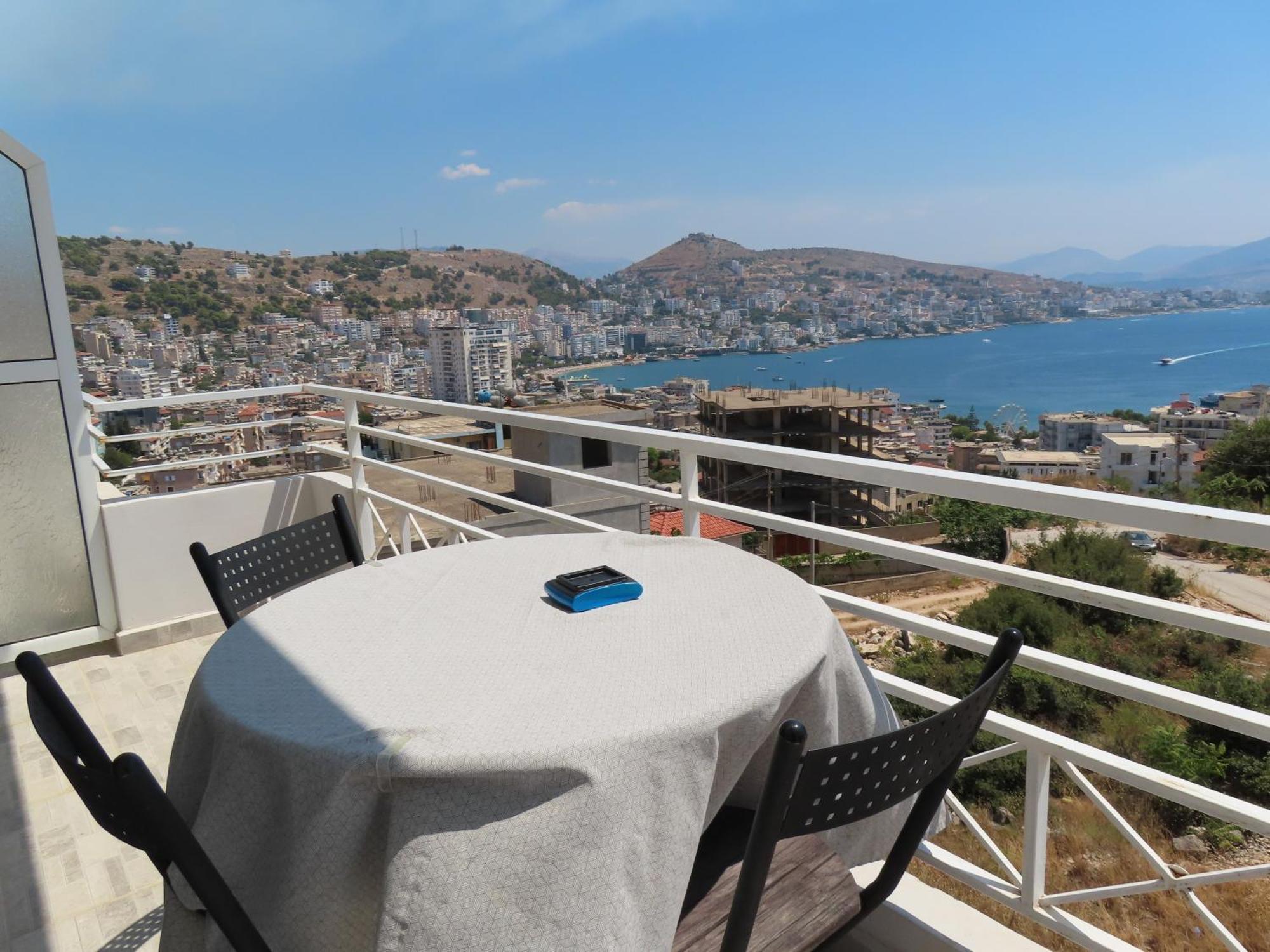Mariana Apartments Саранде Екстериор снимка