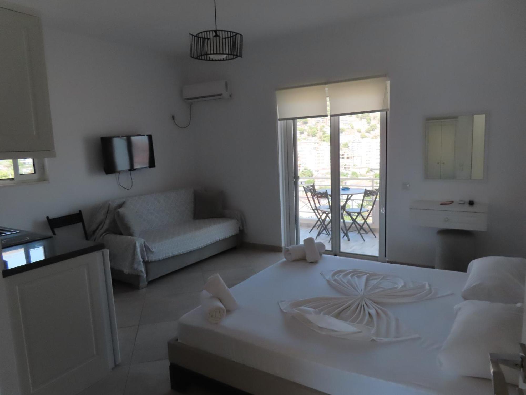 Mariana Apartments Саранде Екстериор снимка