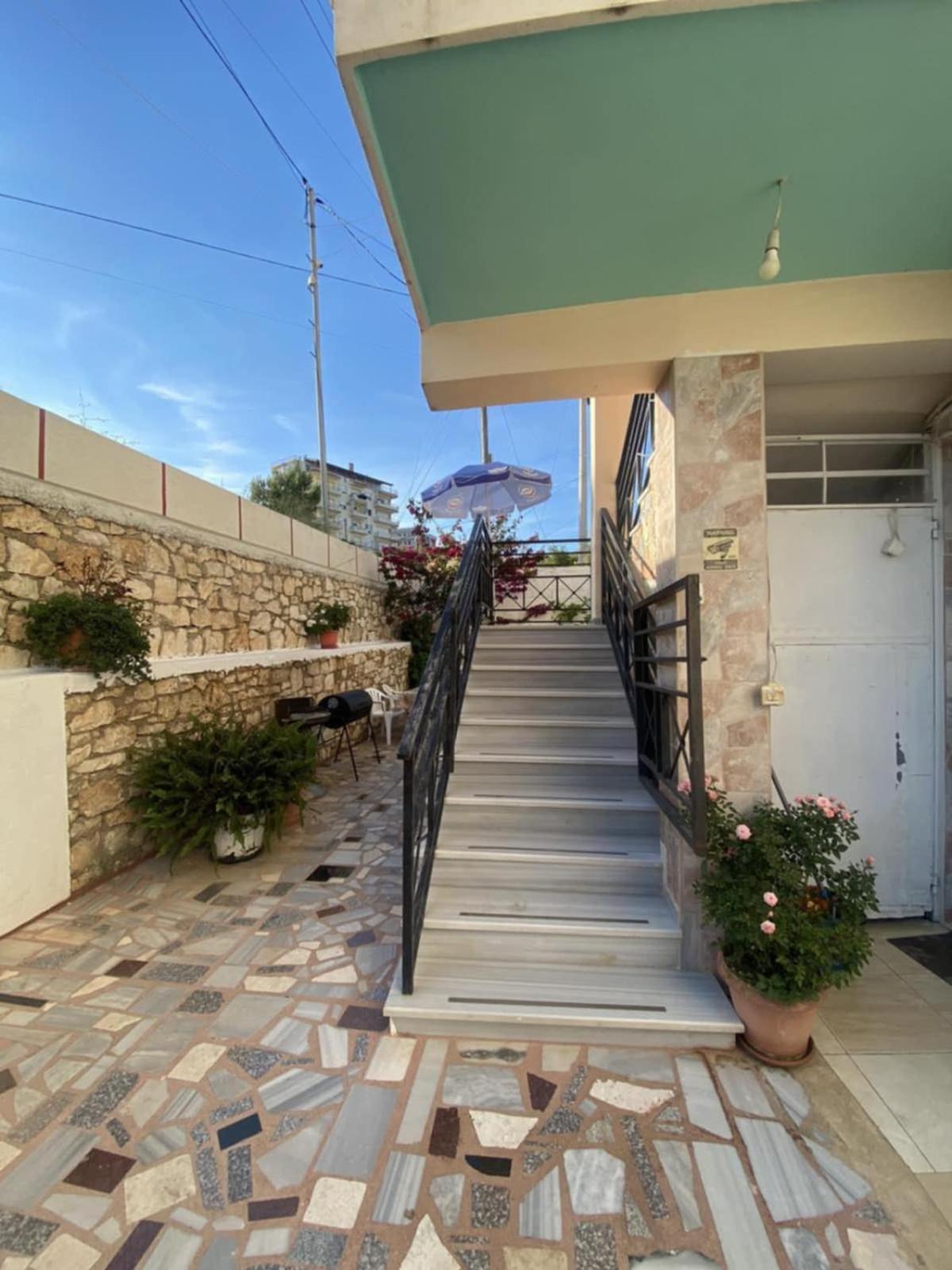 Mariana Apartments Саранде Екстериор снимка
